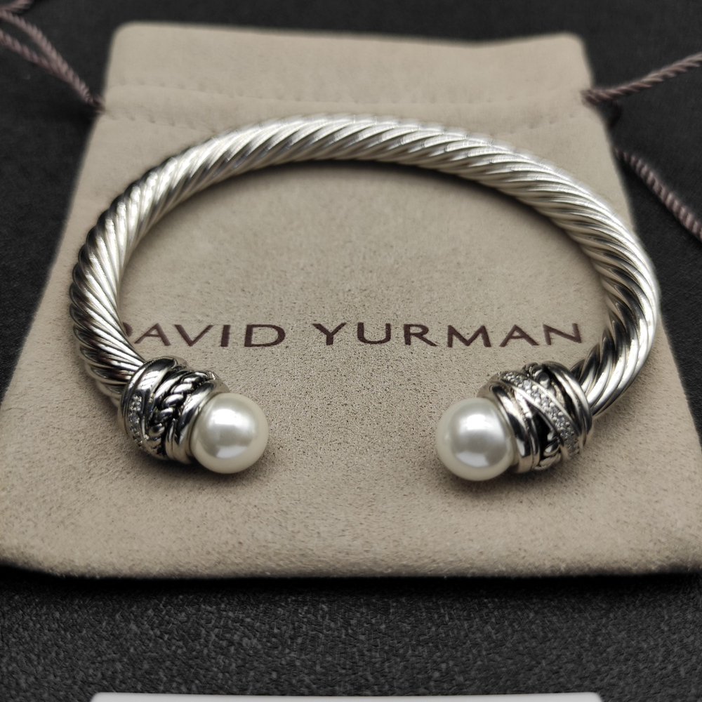 David Yurman 7mm rotating pearl bracelet